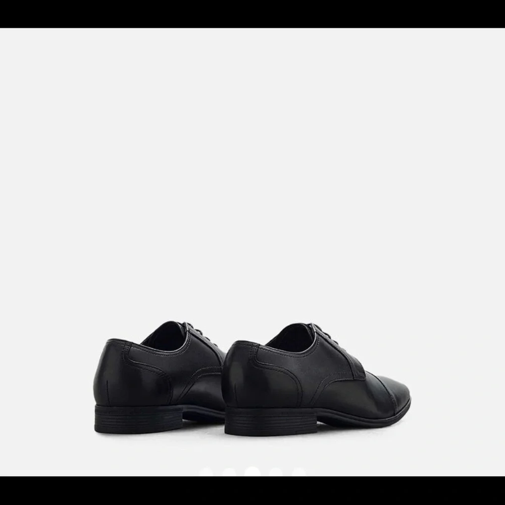 NWT Kenneth Cole Men’s 11M Black Genuine Leather Cap Toe Oxford Lace Up Stitch